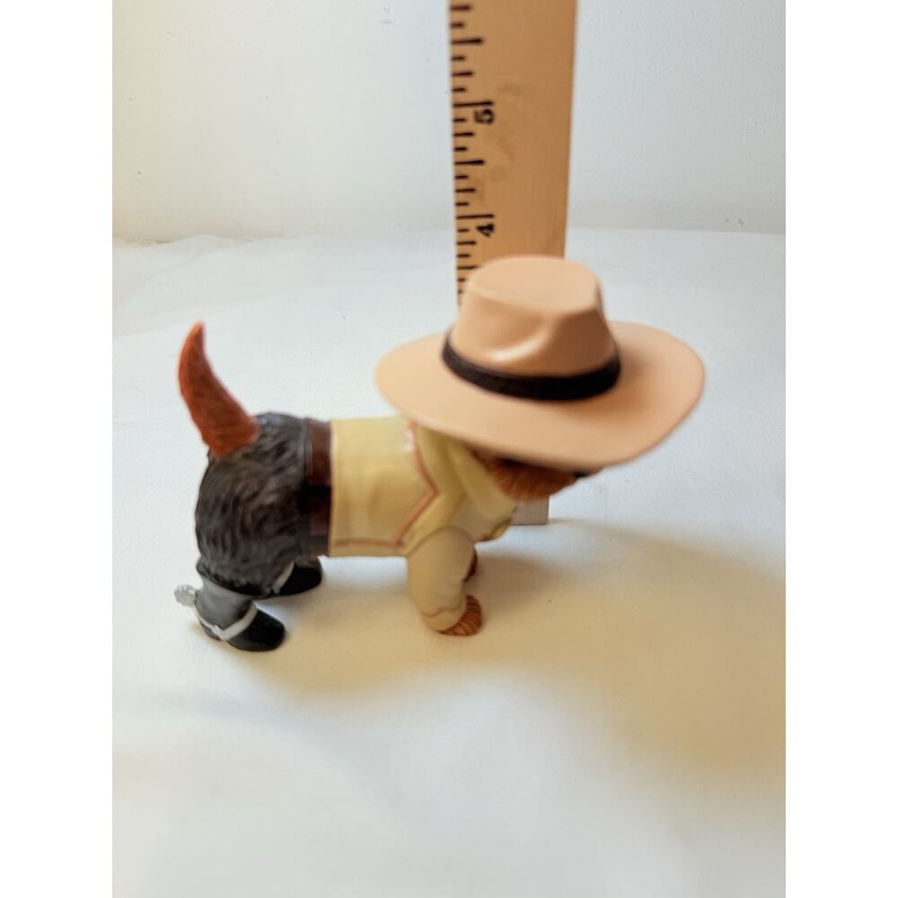Hamilton Spurs’N Fur Yorkie Cowboy Figurine - Picture 10 of 11
